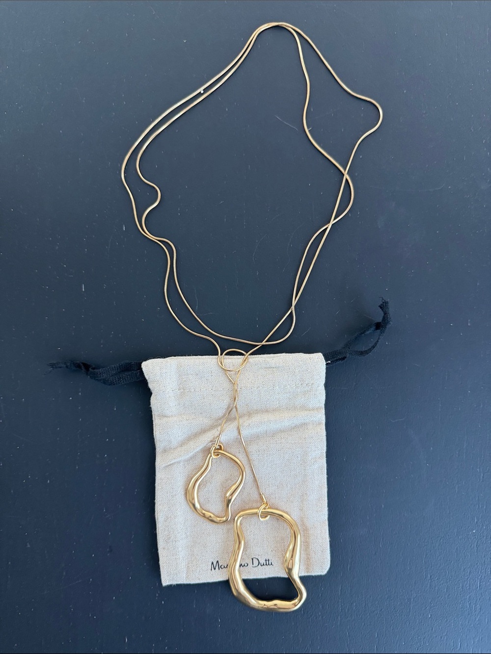 Massimo Dutti Polished Gold Long Pendant Lariat Necklace